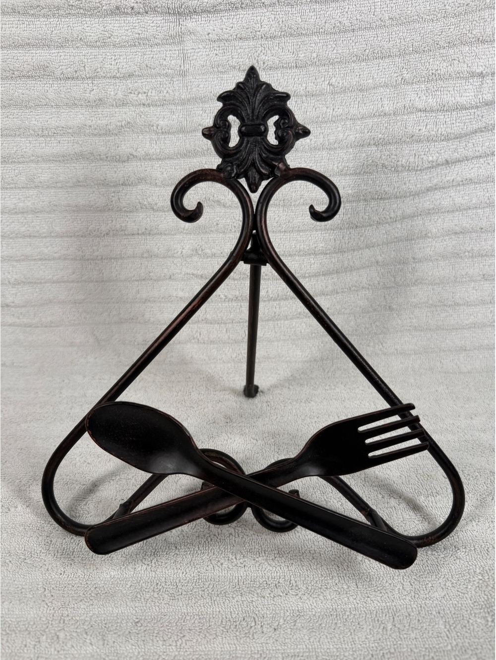 cast iron cookbook holder stand black recipe book easel scroll fork spoon 10"